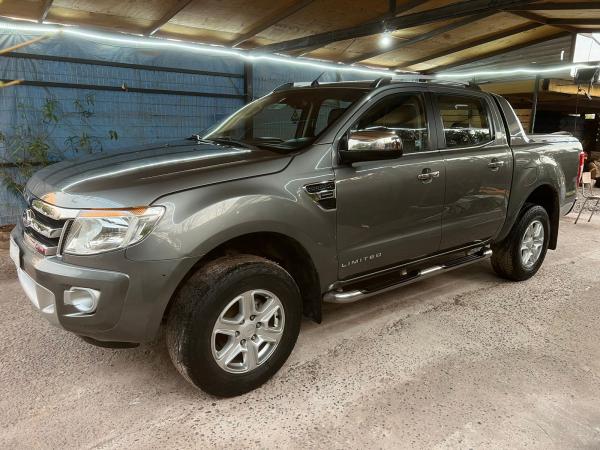 IMPECABLE FORD RANGER LIMITED 2015 