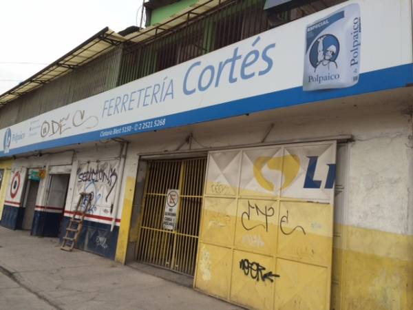 AYUDANTE FERRETERIA LICENCIA B