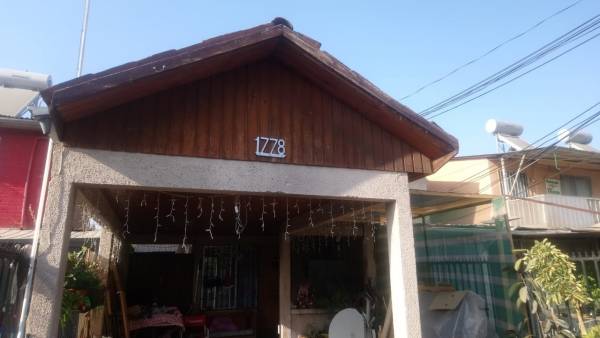 LINDA CASA CERCA HOSPITAL EL CARMEN