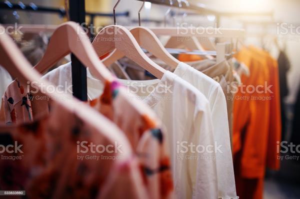 RECICLO ROPA DE NIÑO Y DAMA