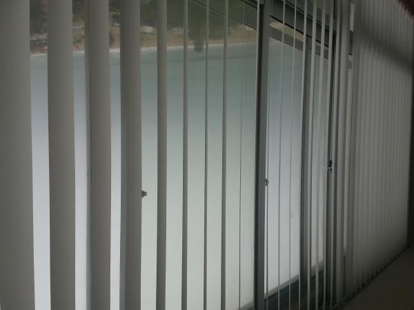 CORTINAS VERTICALES A MEDIDA