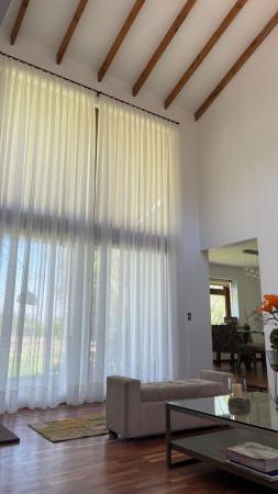 CORTINAS Y ROLLER A MEDIDA