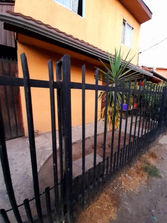 CASA EN TRANQUILO LUGAR DE CURICÓ