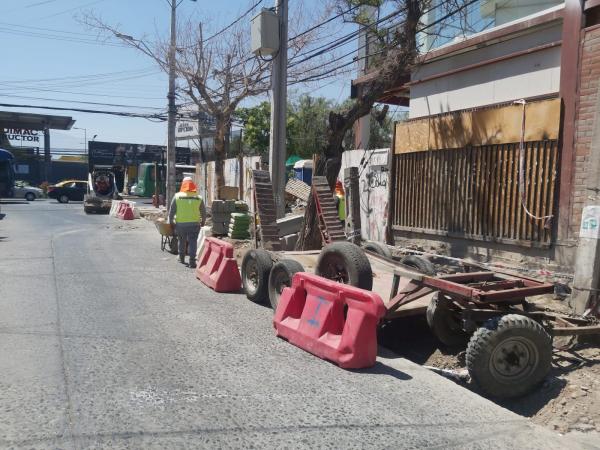 AYUDANTE DE CONSTRUCCIÓN 