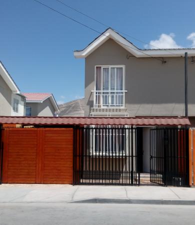 ARRIENDO CASA CALAMA