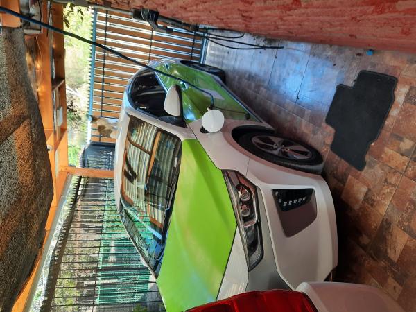 VENDO TAXI HUNDAI IONIQ ELECTRICO