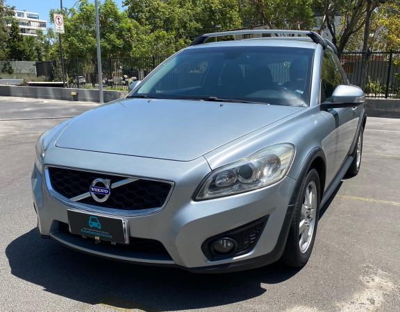 VOLVO C30 2.0 2010