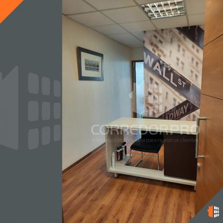 ARRIENDO DE OFICINA AMOBLADA CON ESTC