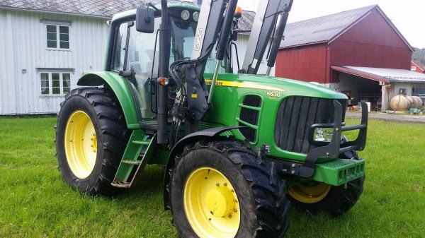 TRACTOR JOHN DEERE 6630 CON CARGADOR