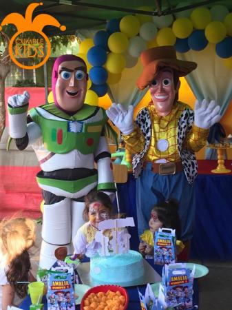 ARRIENDO DE DISFRAZ CON TOY STORY 