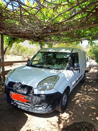 VENDO CAMIONETA FIAT DOBLO 2012 DIESEL