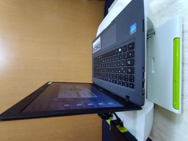 LAPTOP ACER  AO1-431