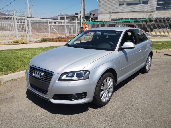 AUDI A3 AÑO 2010 