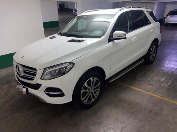 MERCEDES-BENZ GLE 400
