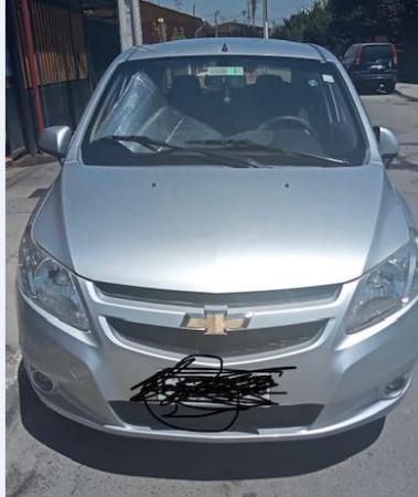 VENDO CHEVROLET SAIL  2013 