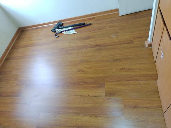 PISO FLOTANTE 