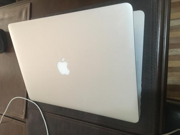 MACBOOK PRO RETINA CORE I7 DE 4 NÚCLEOS