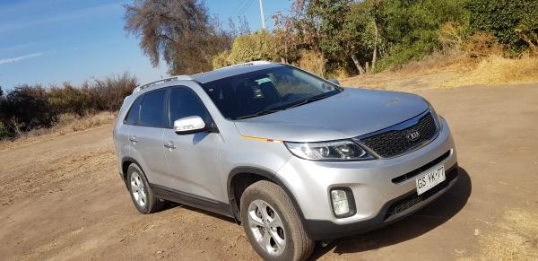 KIA SORENTO EX 2.4