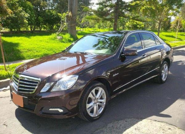 MERCEDES BENZ CLASE E 300 SPORT AVG 2010