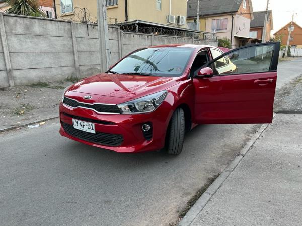 KIA RIO 4 