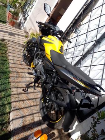 MOTO PULSAR NS125