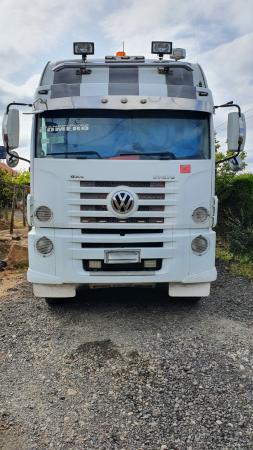 VENDO CAMION TOLVA VOLKSWAGEN AÑO 2011