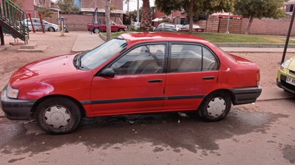 SE VENDE TOYOTA TERCEL 1992
