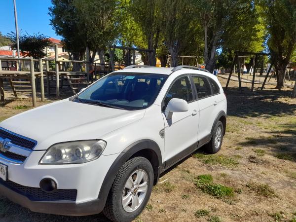 CHEVROLET CAPTIVA 2.4 LS MT6 5P II