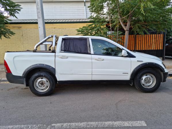 SSANGYONG ACTYON 2011 