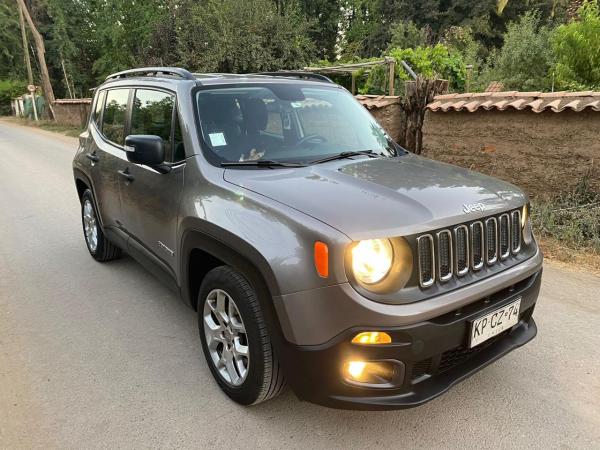 SE VENDE JEEP