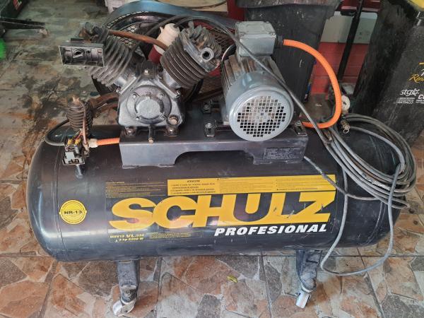 COMPRESOR SCHULZ 230 LITROS DE 3HP 