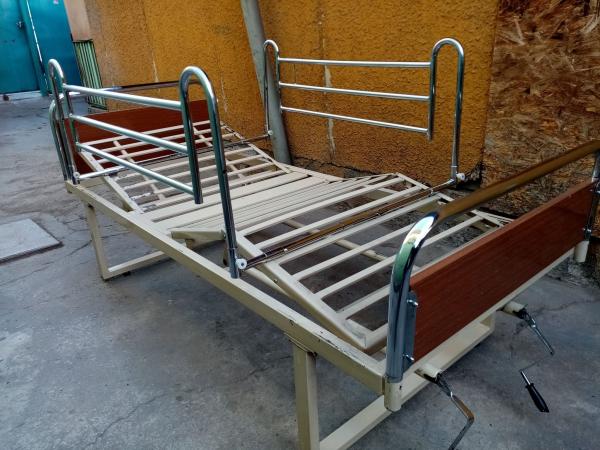 ARRIENDO CATRE CLINICO