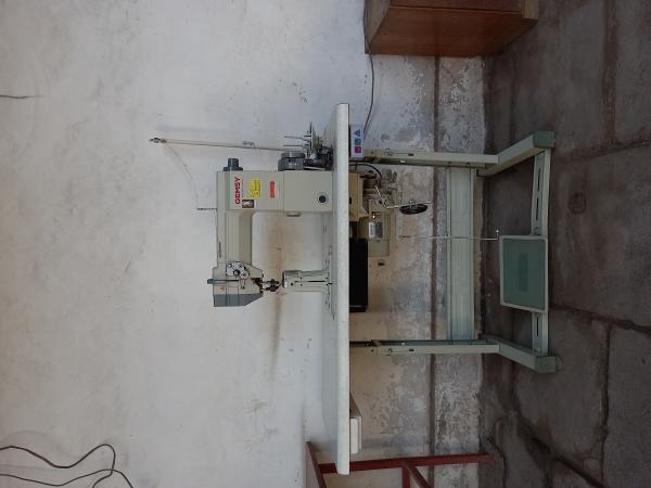 MÁQUINA PARA COCER CUERO TRIPLE ARRASTRE GEMSY