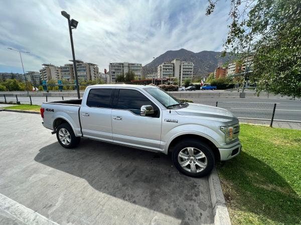 FORD F150 PLATINIUM