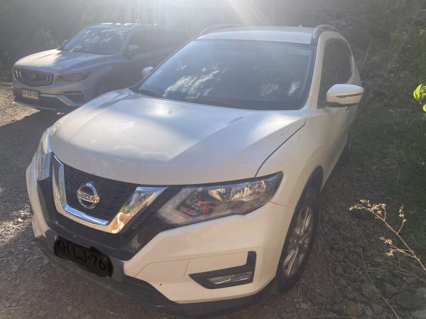 NISSAN XTRAIL SENSE CVT