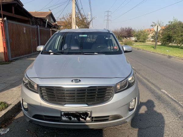 KIA GRAN CARNIVAL 2018 DIÉSEL AT 2.2