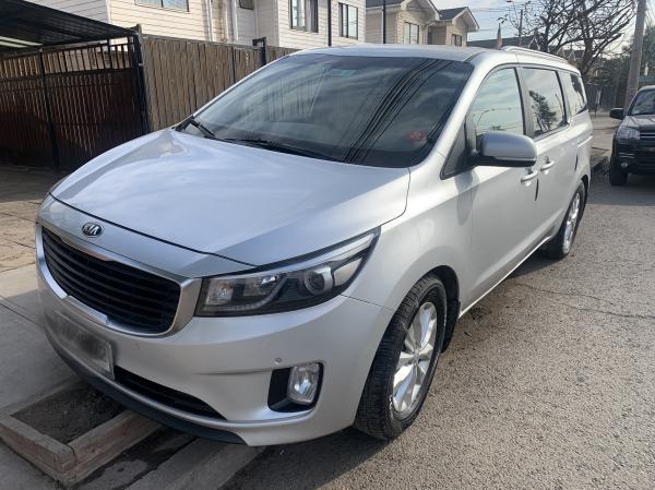 KIA GRAN CARNIVAL EX 2.2 DIÉSEL AT