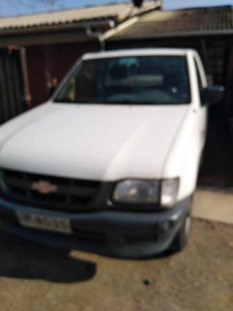 VENDO CAMIONETA CABINA SIMPLE 2001