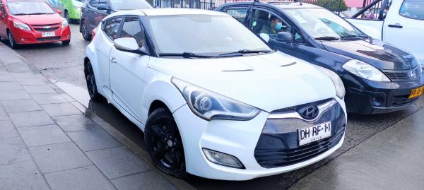 HYUNDAI VELOSTER FULL EQUIPO