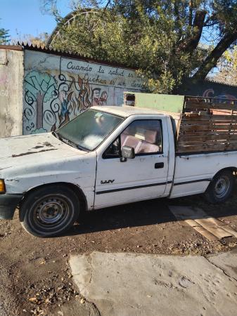 VENDO CAMIONETA CHEVROLET LUV 