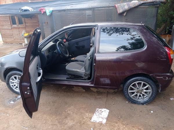 VENTA AUTO FIAT PALIO 1.3 AÑO 2004