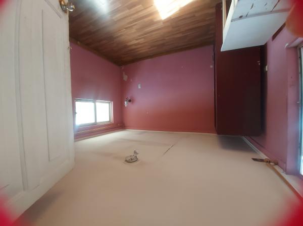 ARRIENDO DORMITORIO DENTRO DE CASA