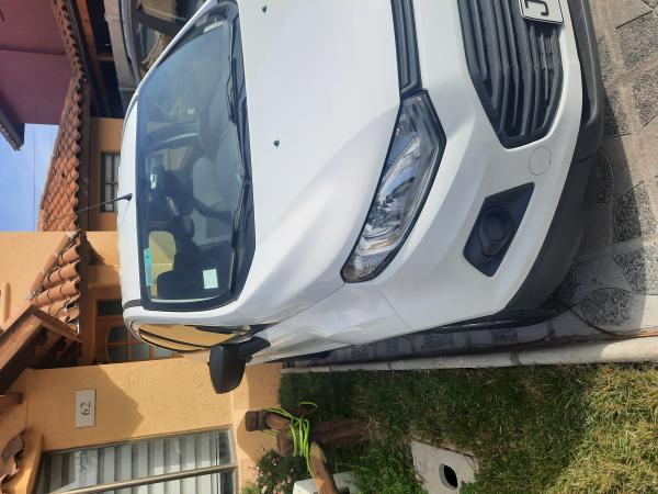 VENDO VEHICULO FORD