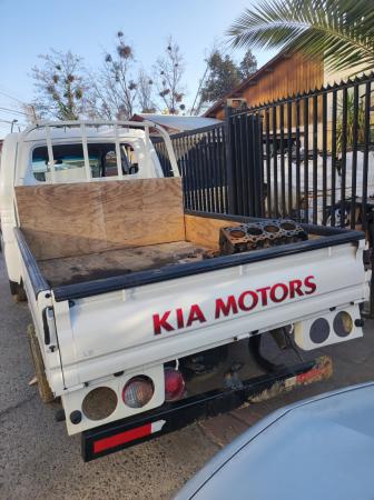 PICKUP KIA FRONTIER 2.5 IMPECABLE 