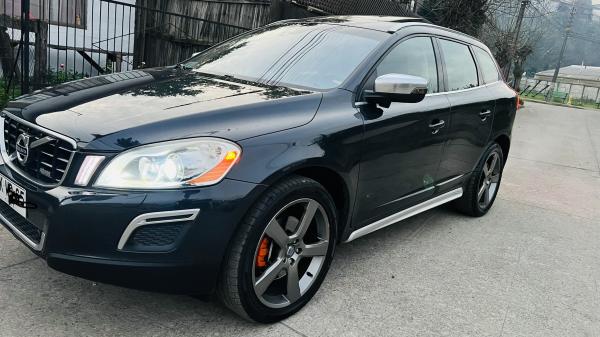 VOLVO XC60 T6 AWD 3.0T R- DESING