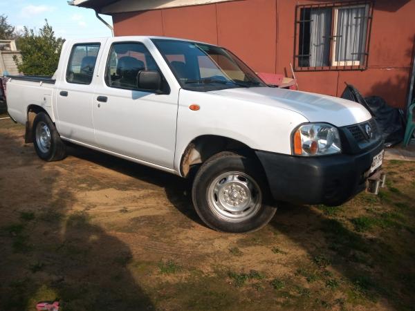 SE VENDE CAMIONETA TERRANO 2014