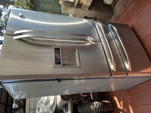 VENDO REFRIGERADOR HAIR MALO 