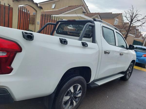 VENDO CAMIONETA