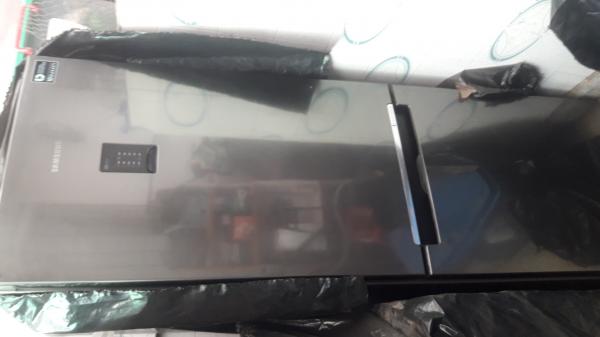 REFRIGERADOR SANSUNG Y LAVADOR FENZA 