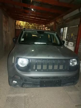 VENDO URGENTE JEEP RENEGADE 2022